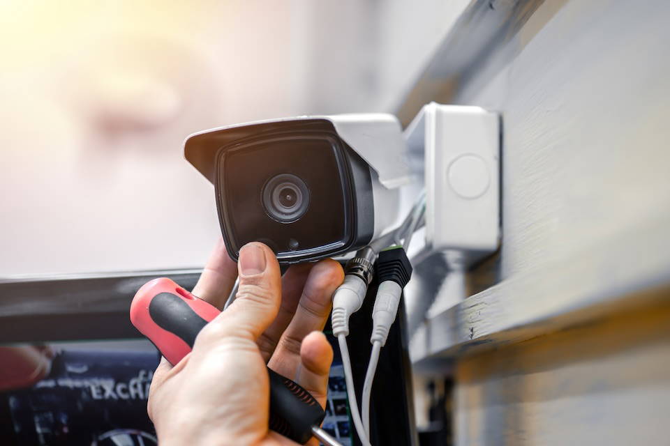 CCTV vs. Doorbell cameras: Which is right for your home?